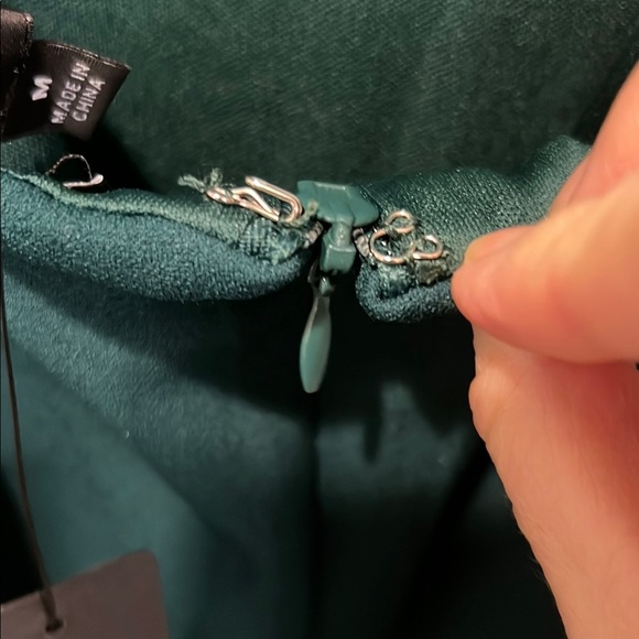 Lulus Never look back Hunter Green backless midi dress size medium NWT - Picture 8 of 15